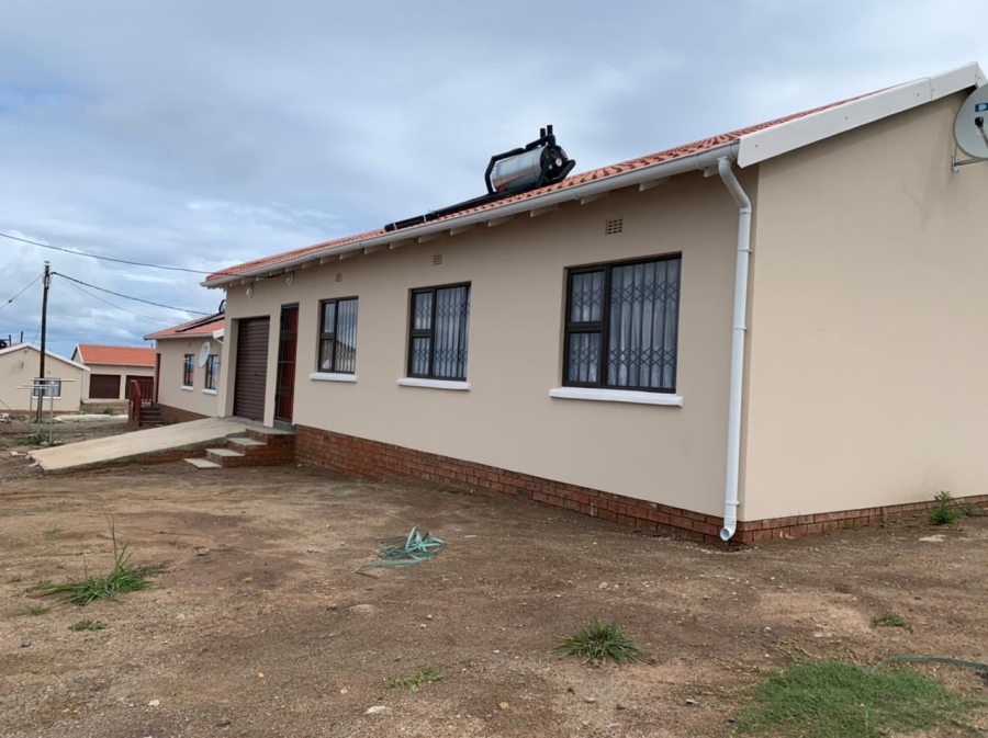 3 Bedroom Property for Sale in Cove Rock Eastern Cape